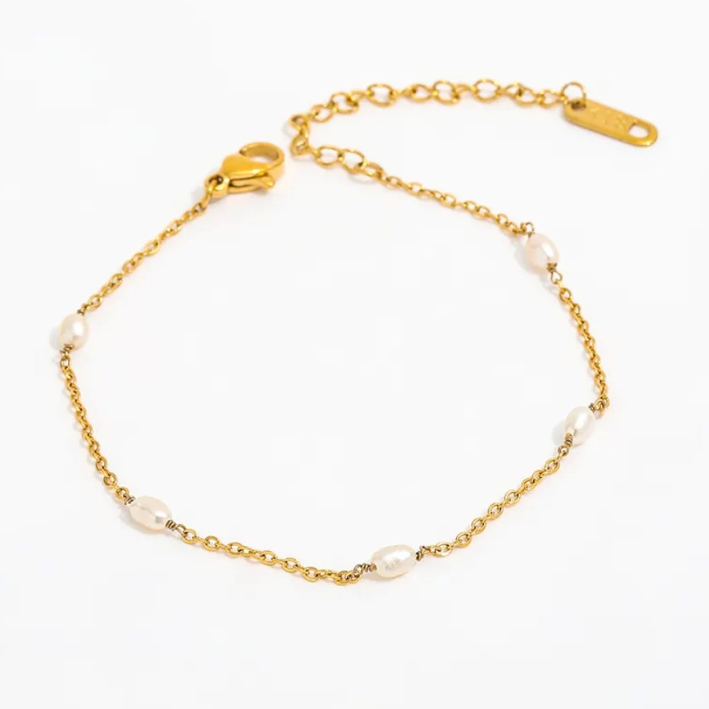 Dainty Pearl Bracelet 18k Gold Waterproof Non-Tarnish Gold Pearl Bracelet Pretty